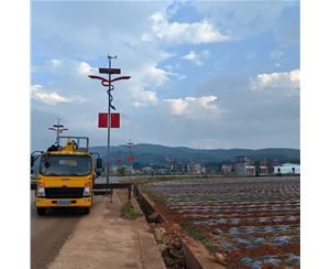 廣場(chǎng)太陽(yáng)能路燈生產(chǎn)廠家